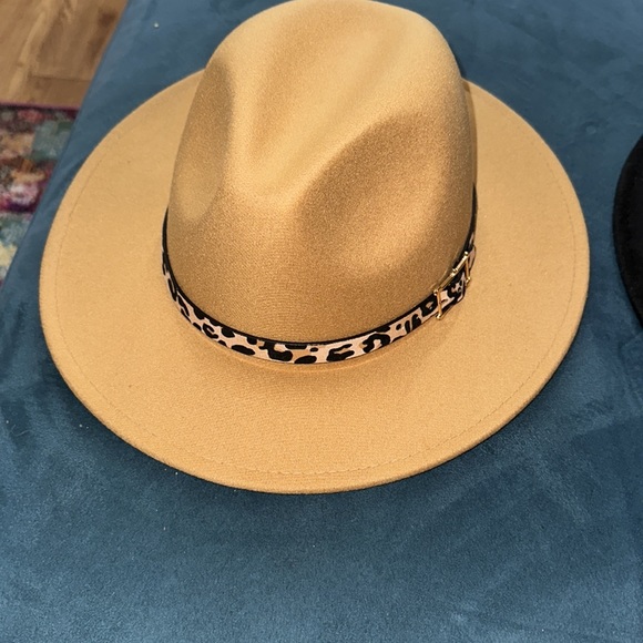 hat bundle - Picture 3 of 7